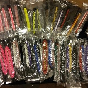 Paracord bracelet s